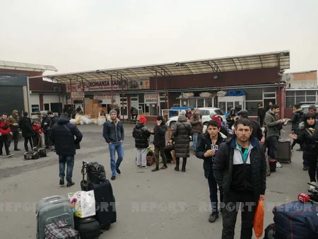 Ukraynadan daha 100 azərbaycanlı Türkiyə vasitəsilə Bakıya yola salınıb