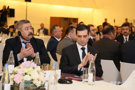 Bakıda İrimiqyaslı idman yarışlarının keçirilməsinin ölkəyə faydaları mövzusunda konfrans işə başlayıb