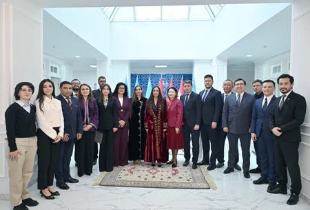 Leyla Aliyeva, Arzu Aliyeva visit Turkic Culture and Heritage Foundation
