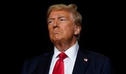 Politico: Трамп в ярости из-за всеобщего внимания к делу Эпштейна