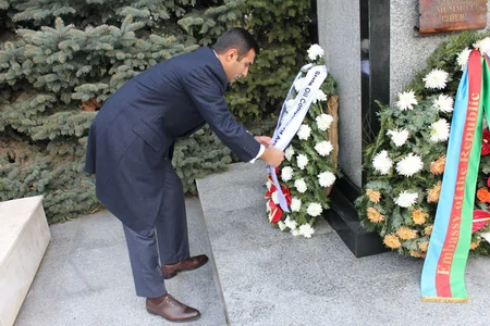 SOCAR-ın idarə və müəssisələrində ümummilli lider Heydər Əliyevin xatirəsi yad edilib