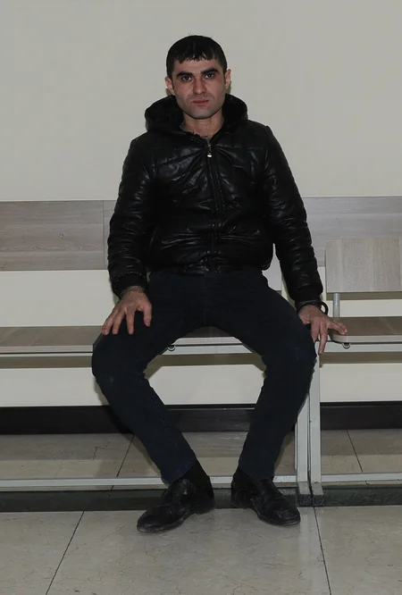 Man smuggling drugs from Iran to Azerbaijan detained, some escaped