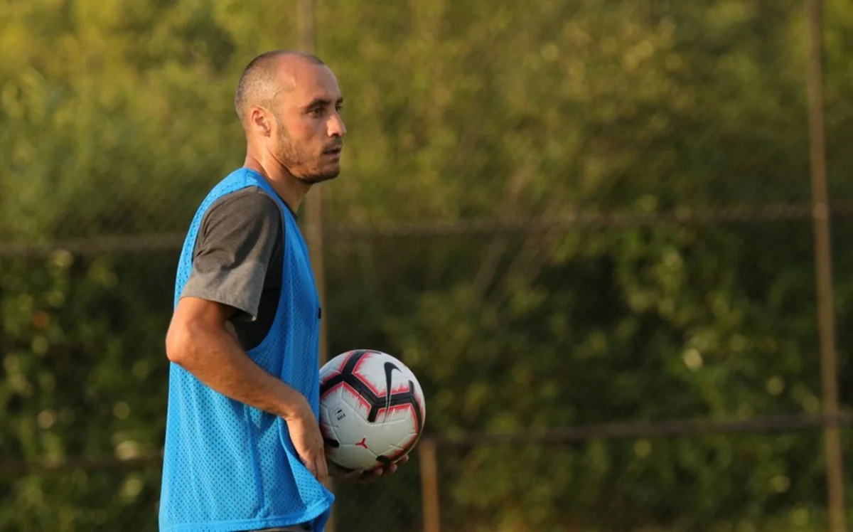 Azərbaycan millisində oynamış futbolçu Ukraynanın aşağı liqa klubuna keçib