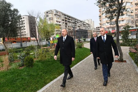 President Ilham Aliyev views ongoing renovation works in another park in Baku