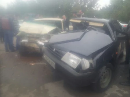 Azərbaycanda baş verən yol qəzasında 4 nəfər ağır xəsarət alıb - FOTO