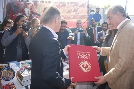 Azərbaycan səfirliyi İslamabadda keçirilən ənənəvi xeyriyyəçilik bazarında iştirak edib
