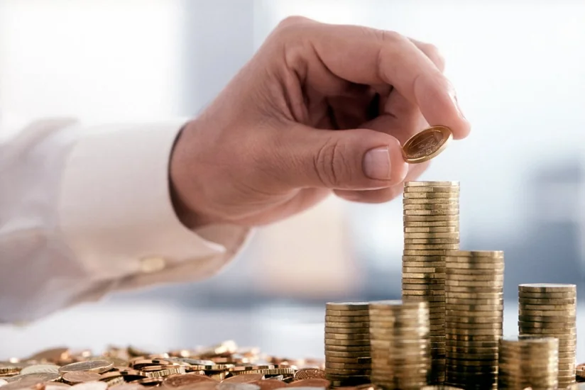 Azərbaycanda bank əmanətləri son 21 ayda 2 dəfə azalıb
