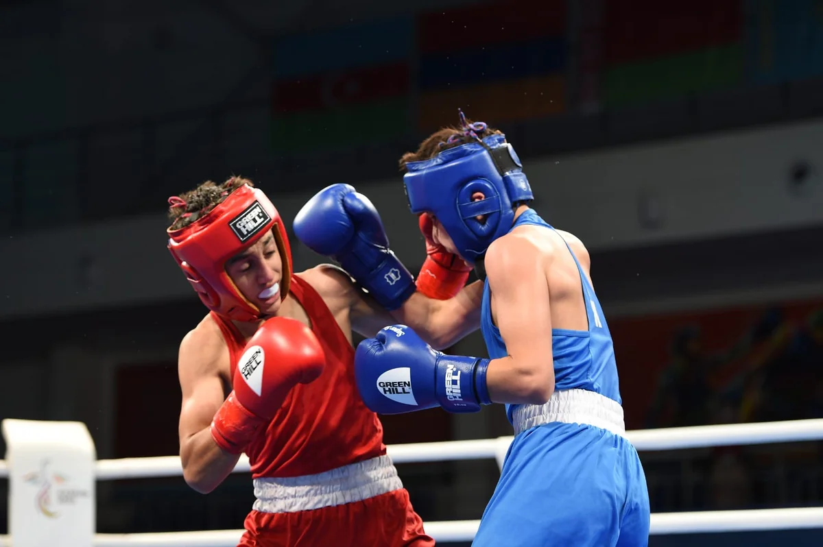 MDB Oyunları: Azərbaycanın iki boksçusu yarımfinala yüksəlib