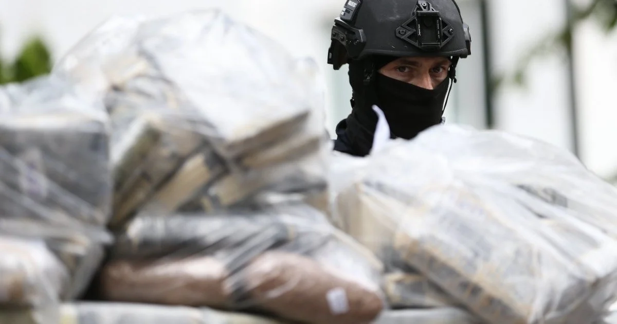 İngiltərə polisi 400 kq-a yaxın heroin ələ keçirib