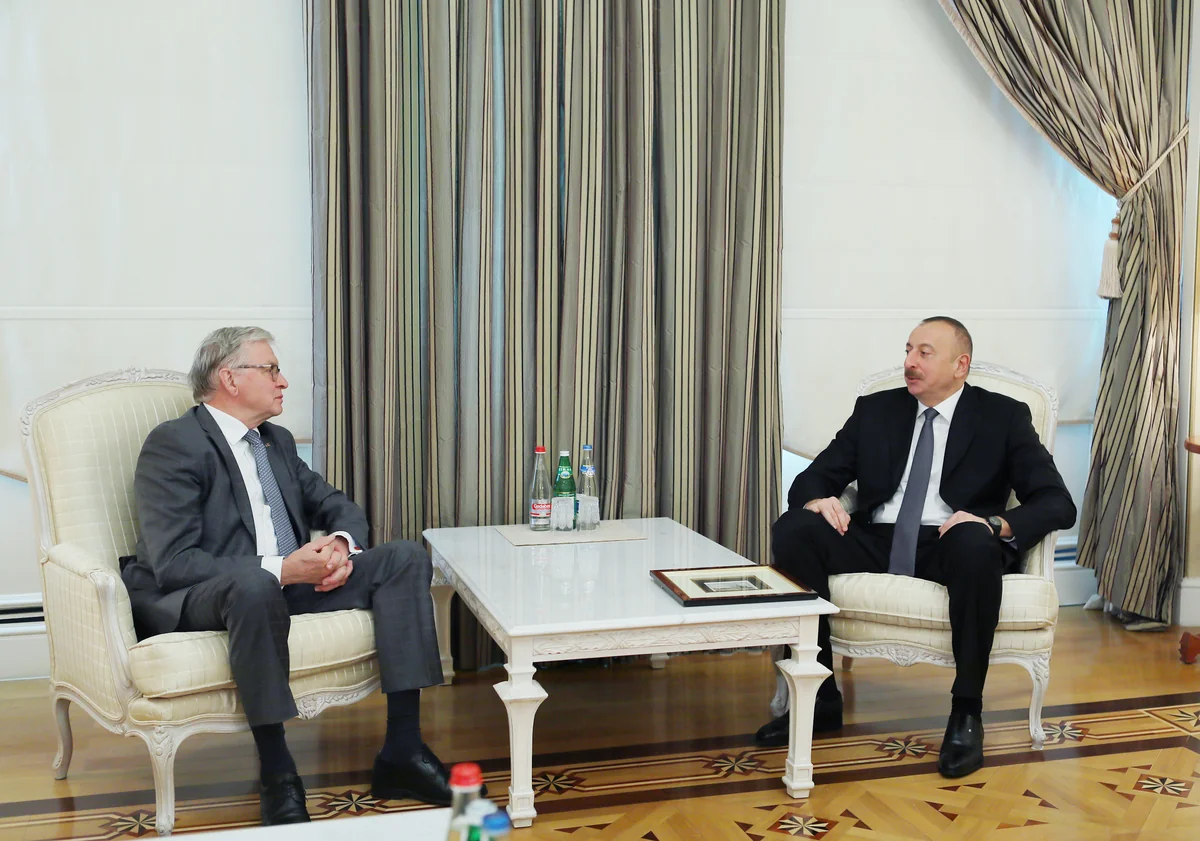President Ilham Aliyev receives former President of Dutch Senate - UPDATED