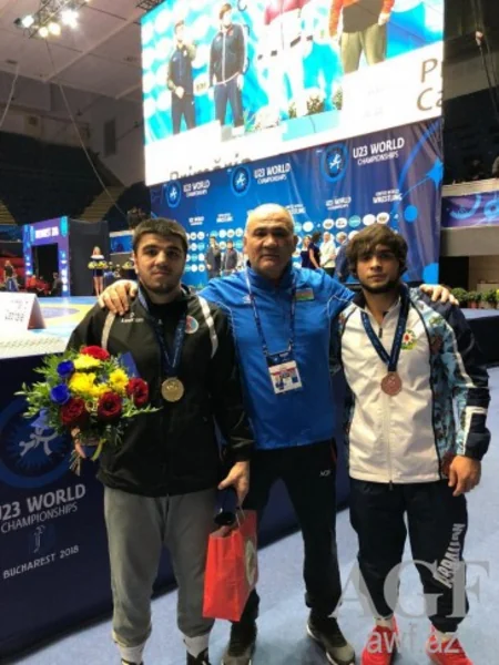 Güləşçi Şamil Zubairov ermənini məğlub edərək sonda dünya çempionu olub