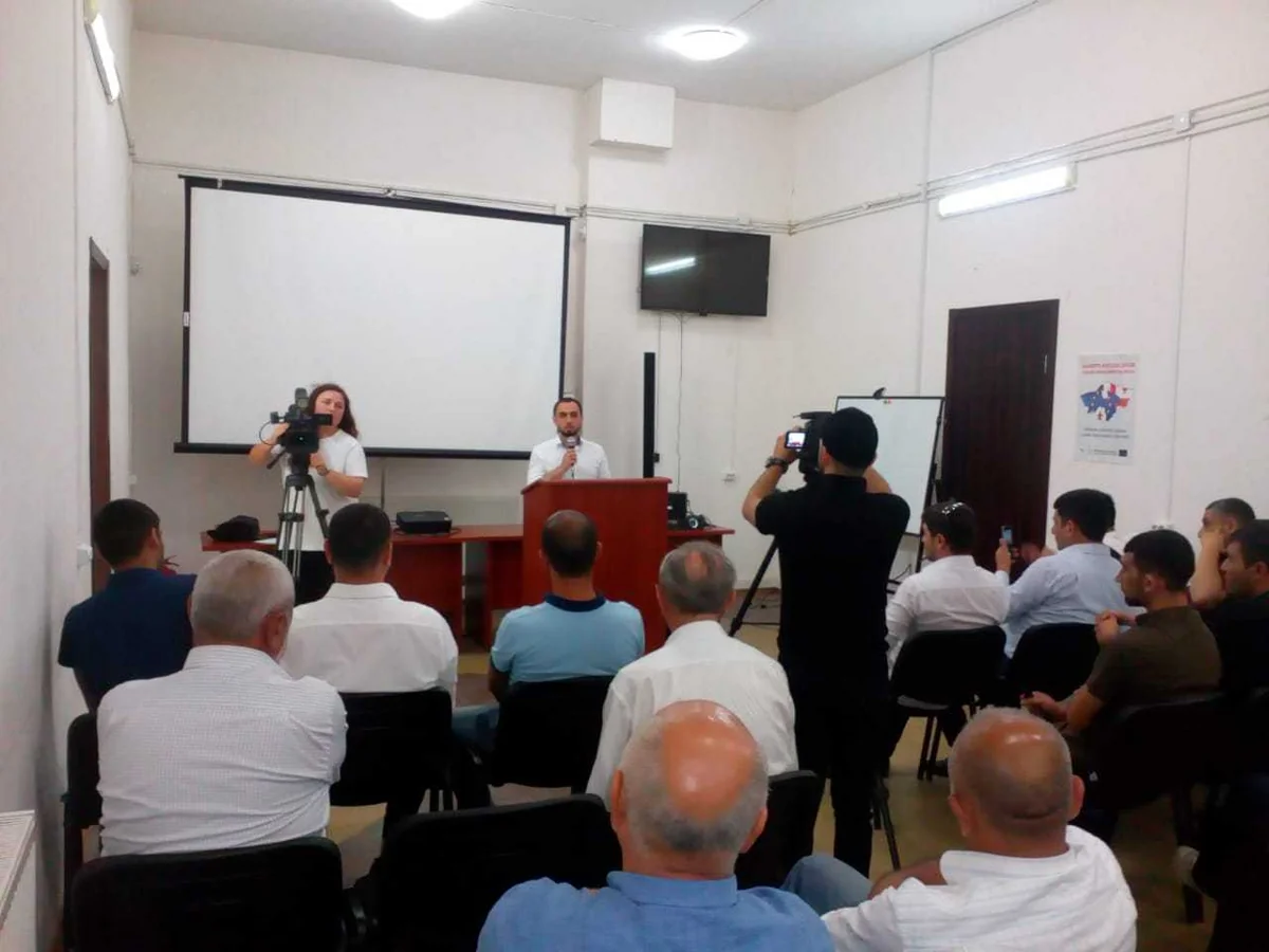 Gürcüstanda yaşayan azərbaycanlı gənclər imzatoplama kampaniyasına başlayıblar