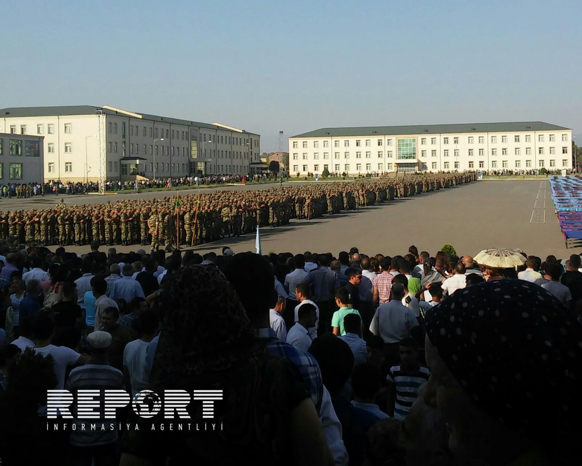 ​Gəncədə gənc əsgərlərin andiçmə mərasimi keçirilib