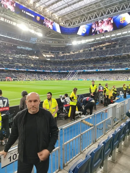 Samir Abasov İspaniyaya gedib, mütəxəssisin Xavi ilə görüşü nəzərdə tutulub