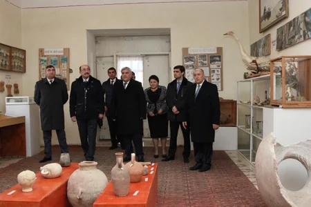 Əbülfəs Qarayev Sabirabadda mədəniyyət müəssisələrinin fəaliyyəti ilə tanış olub