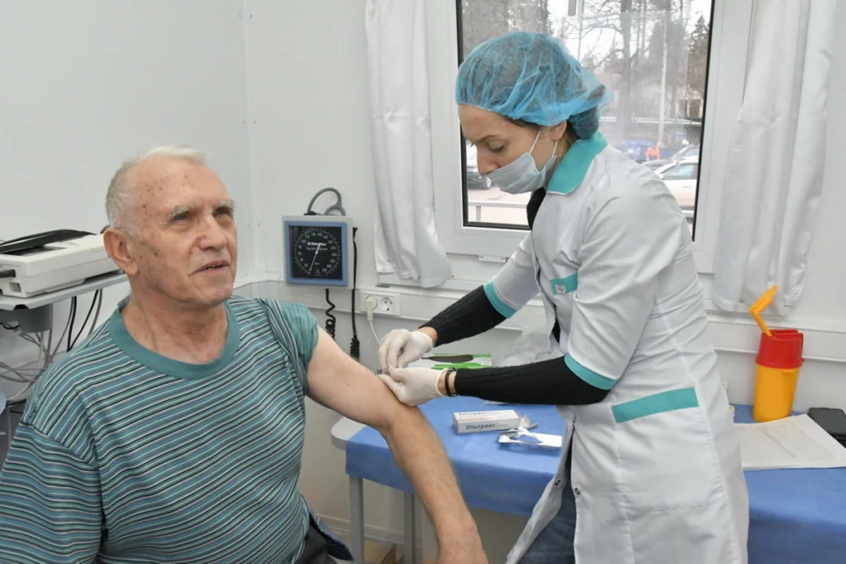 “Arxayın olmaq üçün gəldim ki, məni vaksinasiya etsinlər”