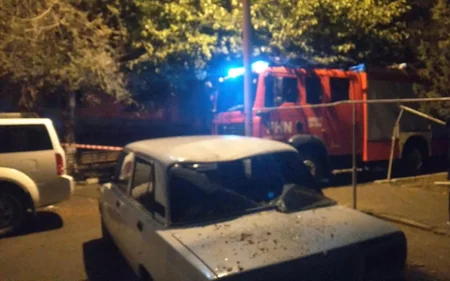 Sumqayıtda mənzildə partlayış baş verib, xəsarət alan var
