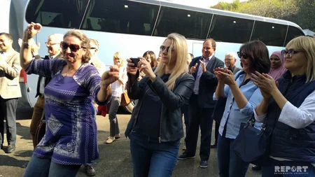 Azərbaycandakı diplomatik nümayəndəliklərin rəhbərləri Qazaxda olublar  - YENİLƏNİB