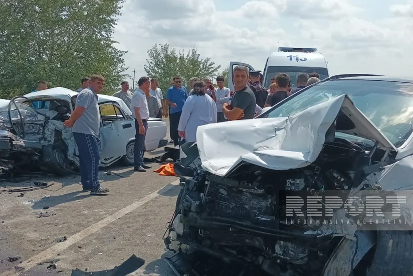 В Мингячевире произошло ДТП, есть погибший и раненый