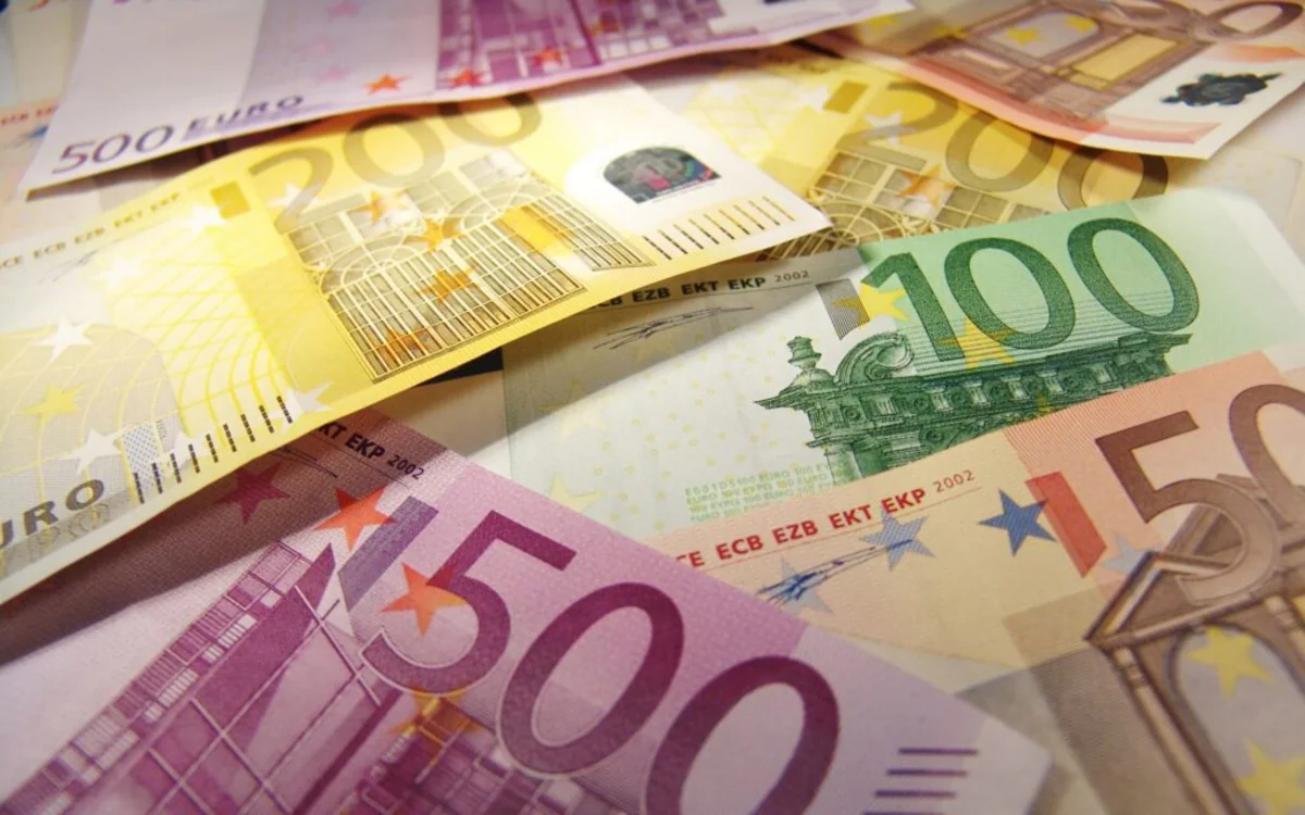 Германия пообещала Украине разблокировать 8 млрд евро помощи от ЕС
