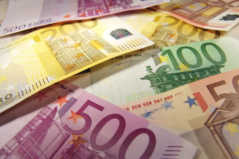 Германия пообещала Украине разблокировать 8 млрд евро помощи от ЕС