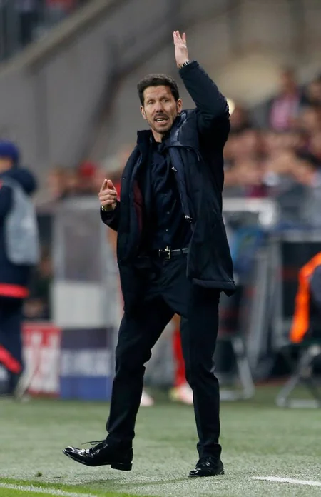 ​Çempionlar Liqasının ilk finalçısı məlum olub - VİDEO