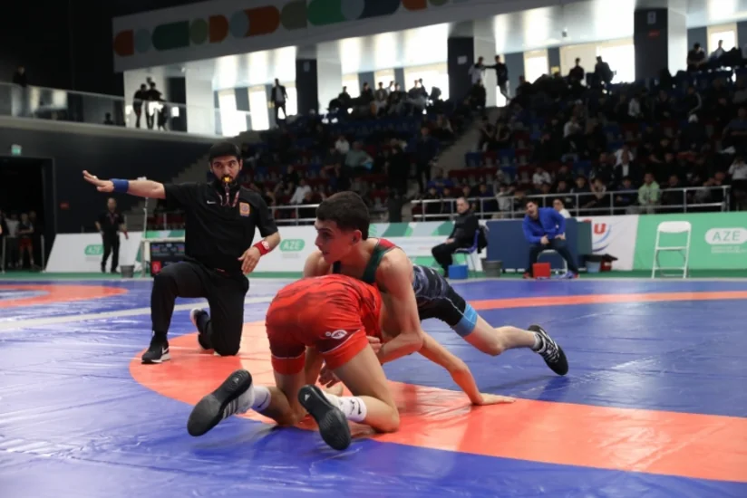 Güləş üzrə yeniyetmələr arasında Azərbaycan çempionatına yekun vurulub