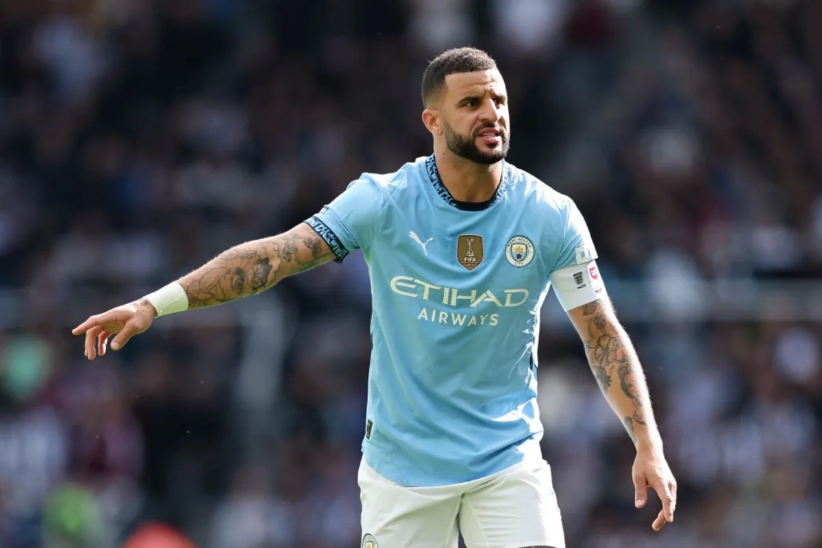 Everton Mançester Sitinin müdafiəçisinin transferi üçün danışıqlara başlayıb