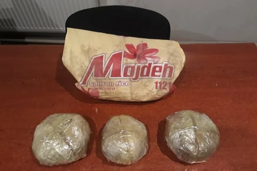 Gömrükçülər gizlədilən düyü torbasında heroin aşkarladılar