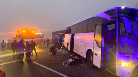Türkiyədə ağır yol qəzasında 10 nəfər ölüb, 54 nəfər yaralanıb