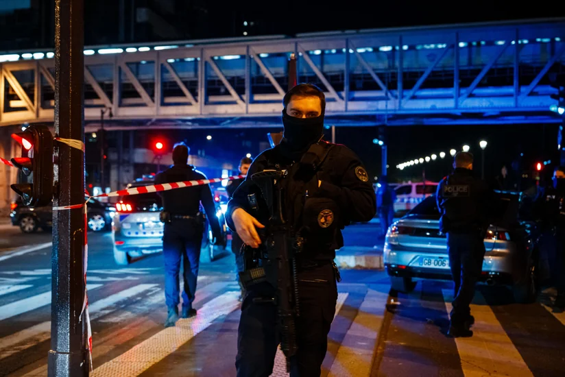Paris polisinin prefekti: “Terror aktları təhlükəsi daim mövcuddur”