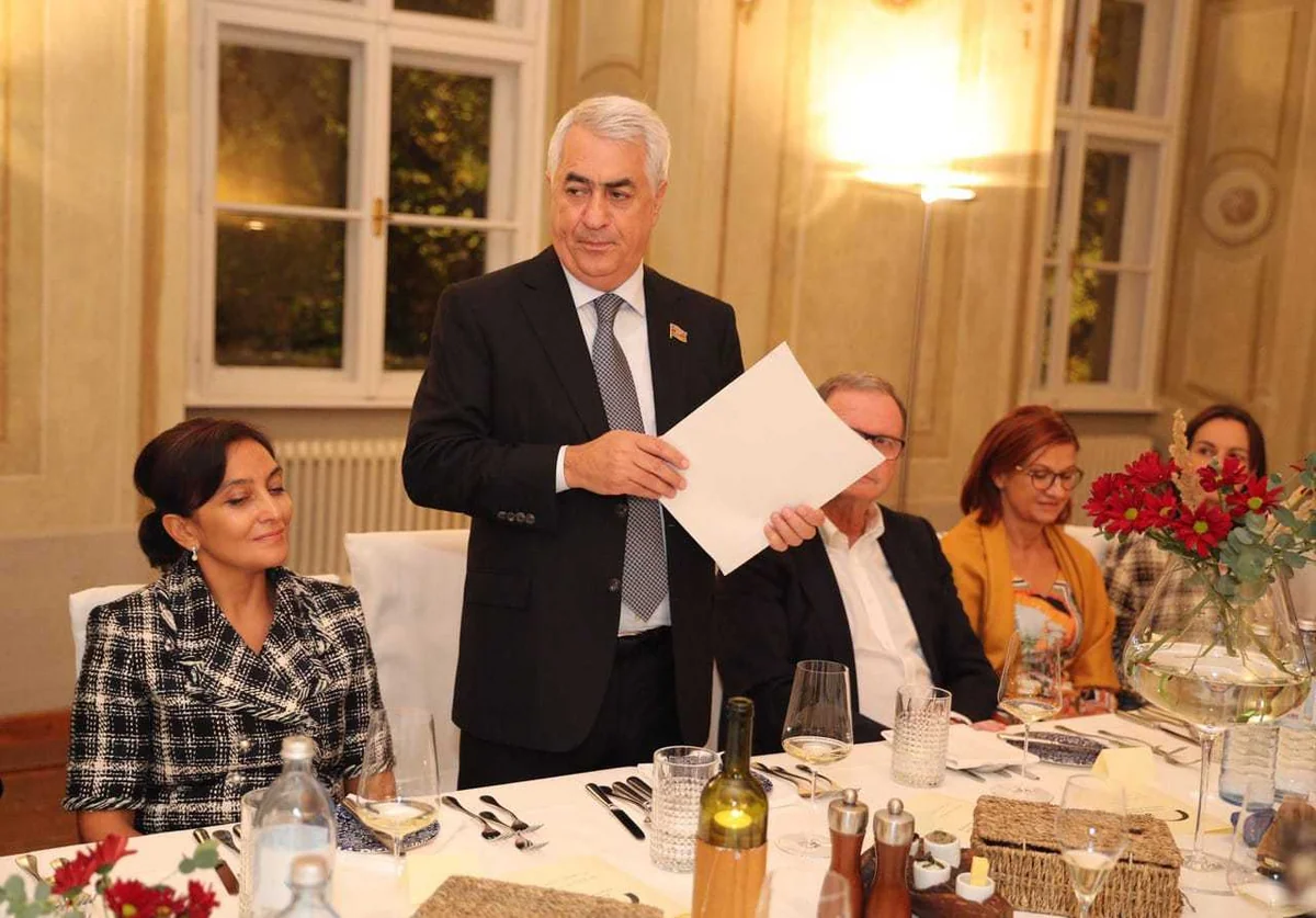 Avstriya-Azərbaycan Ticarət Palatasının Fəxri Şurasının iclası olub