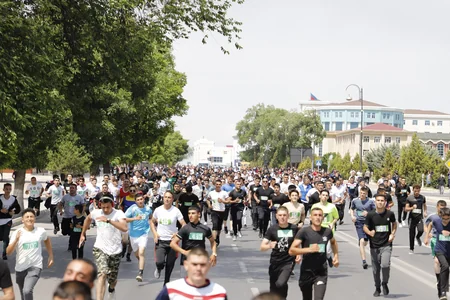 Naxçıvan şəhərində kross qaçışı üzrə yarış keçirilib