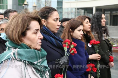 Azerbaijani people honor memory of Khojaly genocide victims