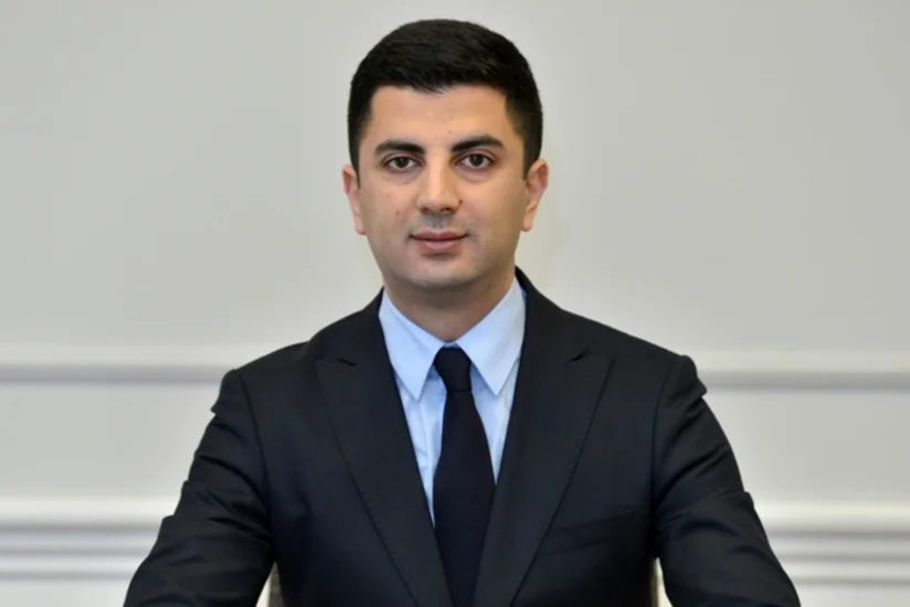 Orta məktəblərdə vakant müəllim yerlərinin daha çox hansı fənlər üzrə olduğu açıqlanıb