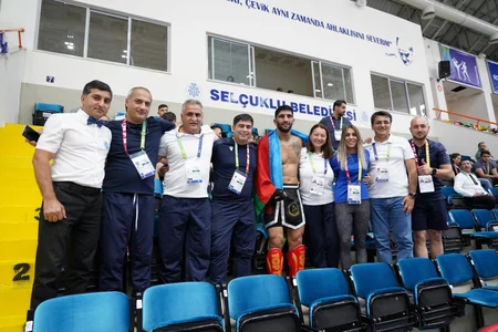 Daha bir Azərbaycan kikboksçusu İslamiadada medal qazanıb