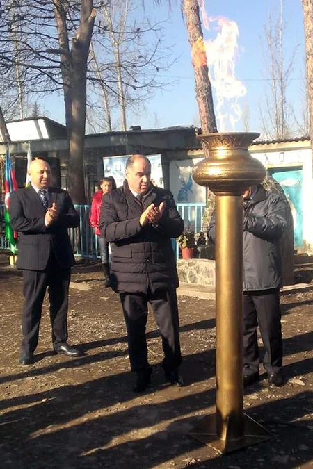 Oğuz rayonunun bir kəndinə qaz verilib
