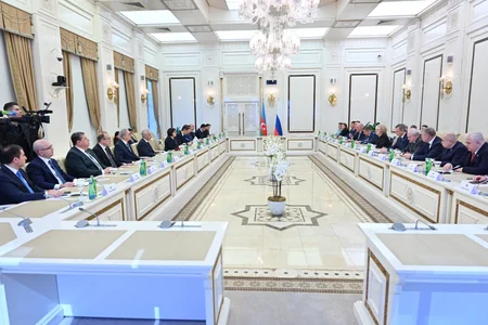 Matviyenko Sahibə Qafarovaya Rusiyanın Dostluq ordenini təqdim edib