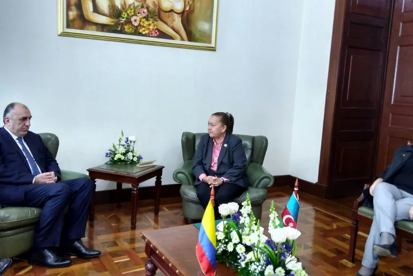 Elmar Mammadyarov met with first vice-president of National Congress of Colombia and other Senate members