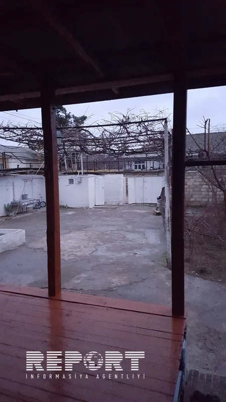 ​Güclü külək Salyan şəhərini və kəndləri işıqsız qoyub - FOTO