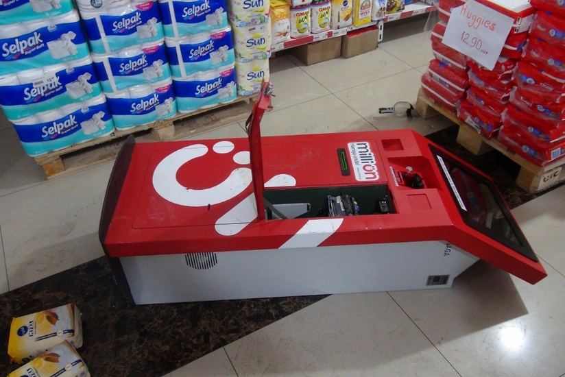 E-manat və MilliÖndən külli miqdarda pul oğurlanıb