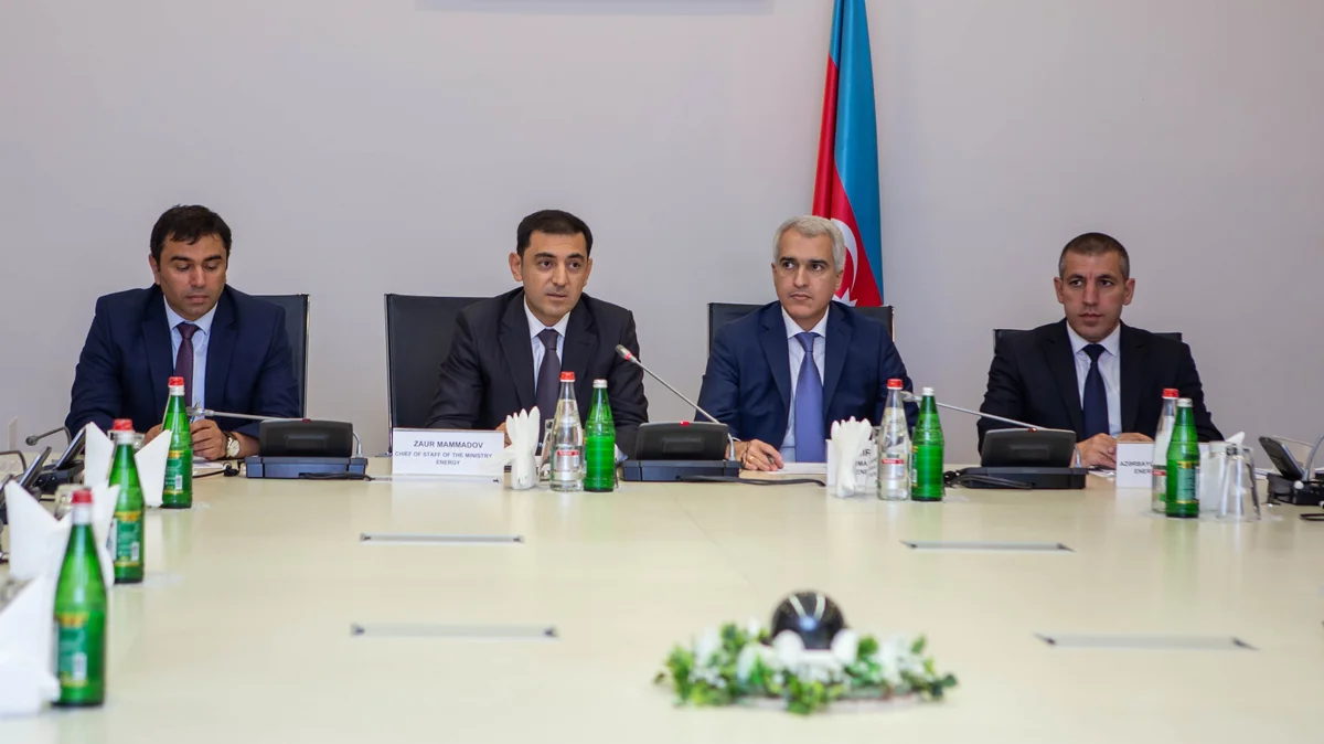 “Bərpa olunan enerji qanunvericiliyinin hazırlanmasında dövlət və özəl sektorun əməkdaşlığı” mövzusunda dəyirmi masa keçirilib
