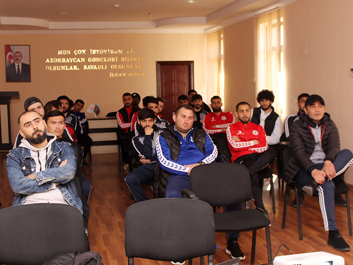 Azərbaycan I Liqa klubunun futbolçularına danışılmış oyunlarla bağlı seminar keçirilib