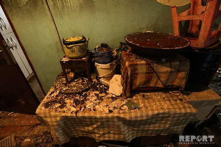 Bakıda yanan yataqxanadan - FOTOREPORTAJ