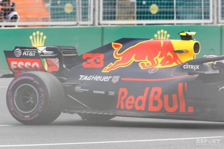 “Formula 1” üzrə Azərbaycan Qran-prisində iki qəza baş verib - FOTO