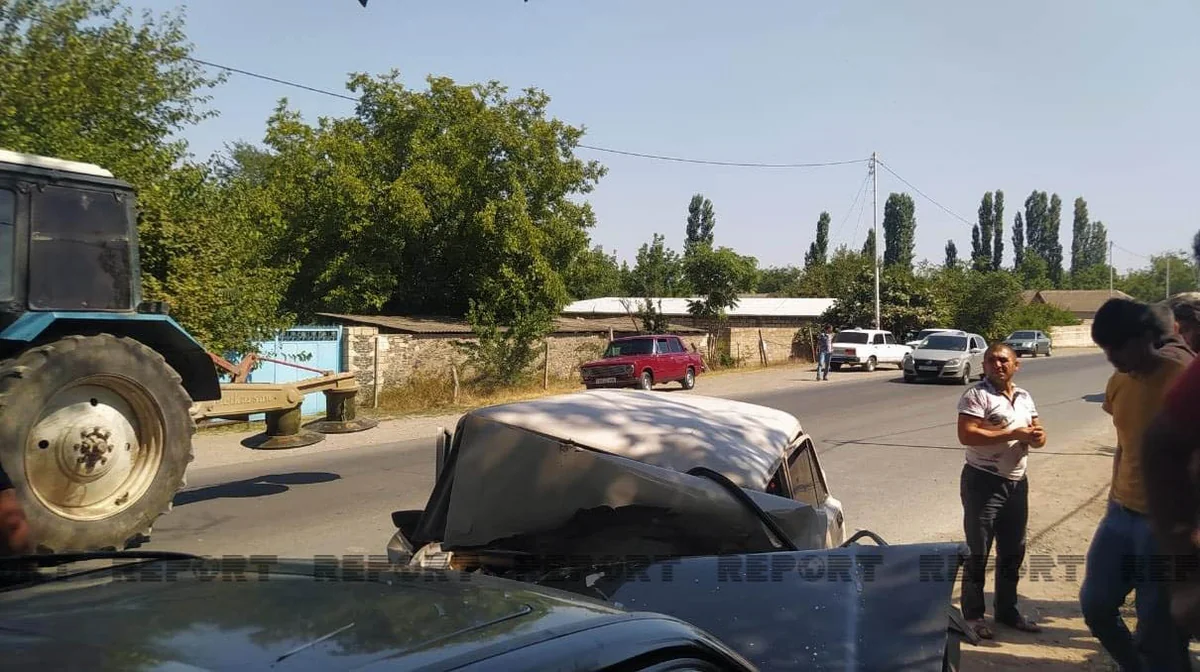 Tovuzda avtomobillər toqquşub, ölən və xəsarət alanlar var 