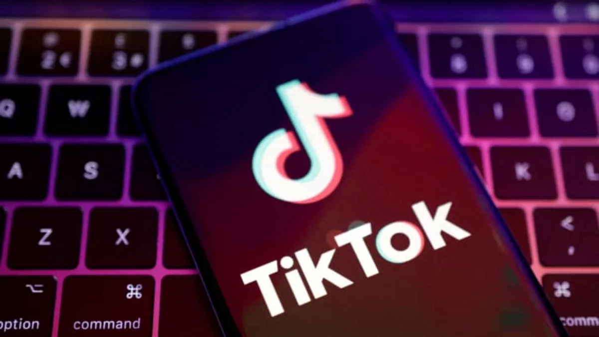 Trump approves deal putting TikTok in US under US control