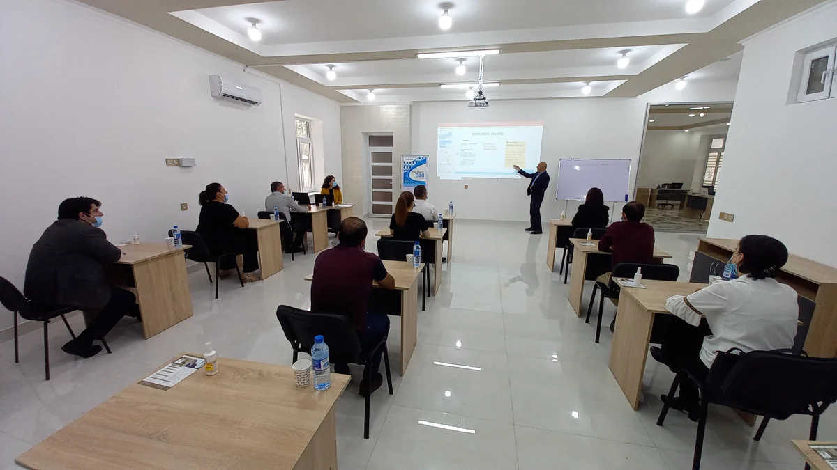 KOBİA ötən ay 3 minə yaxın sahibkara təlim keçib