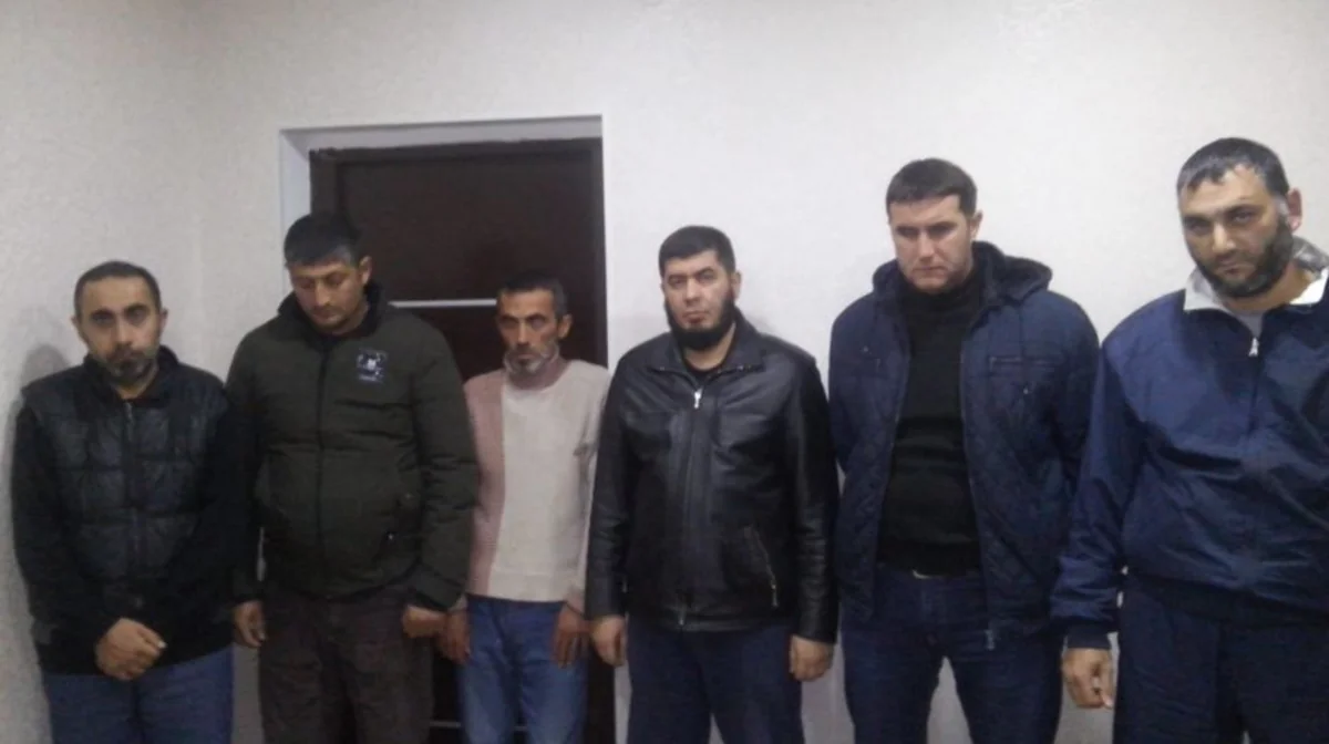 Şabranda cin çıxaran şəxslər: Onu 40 dəqiqə nar çubuğu ilə döyəndən sonra öldü - VİDEO
