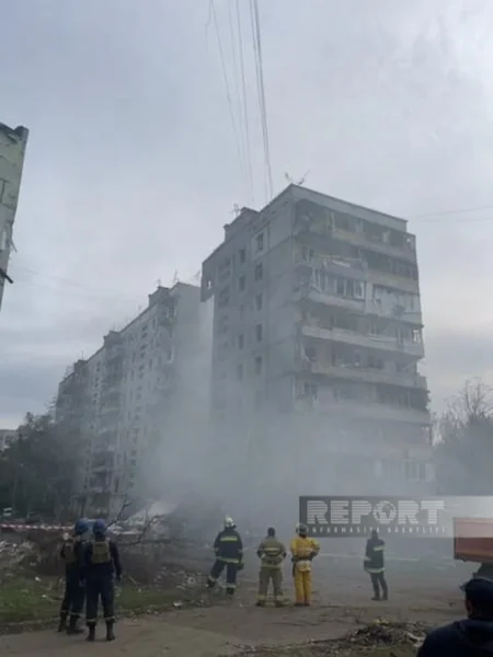 ФОТОРЕПОРТАЖ из центра Запорожья, разрушенного минувшей ночью
